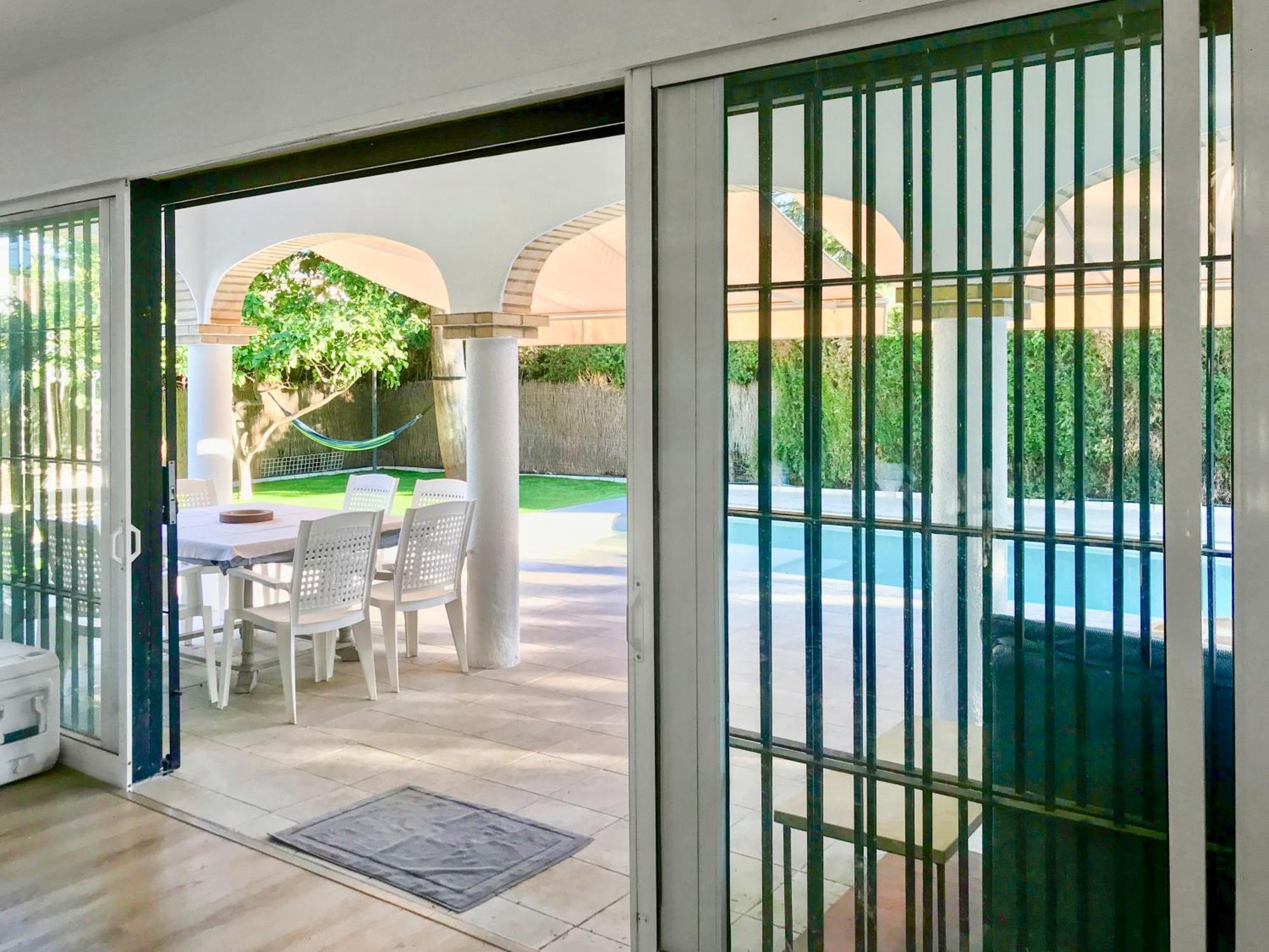 Villa Alamos Jerez I Piscina Salada Climatizada I Bbq I Jardines I 850M2 Херес де ла Фронтера Екстериор снимка